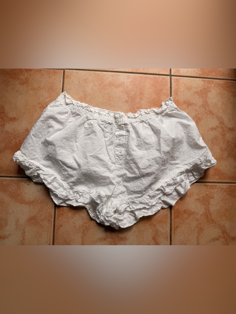 Colsie Cream Eyelet Ruffle Sleep Shorts
